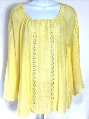 Cato Women’s Size 18/20 Yellow Quarter Sleeve Lightweight Blouse Open Flowers